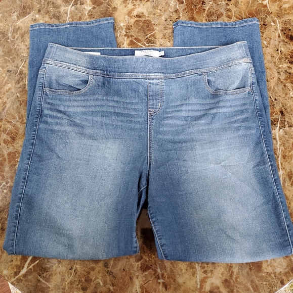 Slim boot cut jeans - Picture 1 of 2